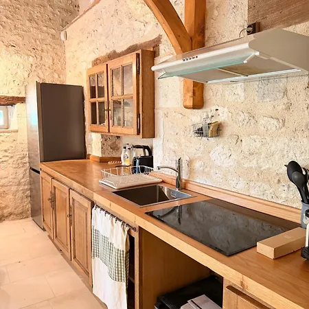 Ancien Moulin Au Coeur De La Campagne *